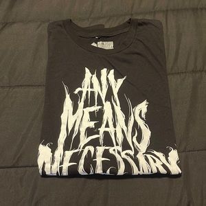 Men's Black Short-Sleeve Graphic Tee